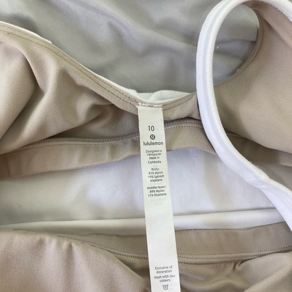 DO  NOT. BUY ON HOLDWhite Lululemon align tank top! Size 10 with rip tag<3 - Picture 4 of 4